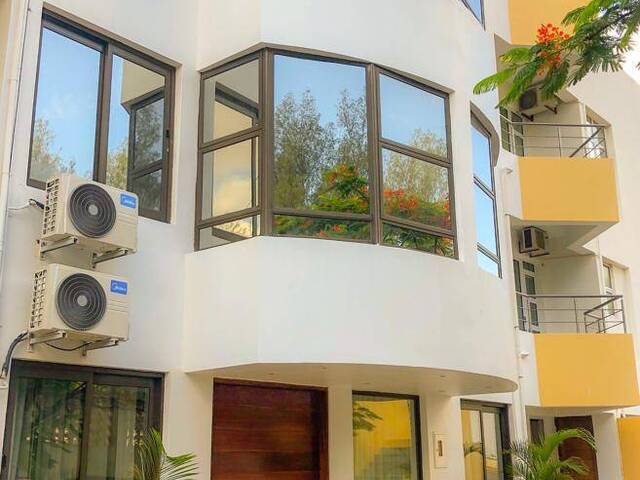 #2728 - Moradia Triplex para Venda em Maputo - Maputo - 1