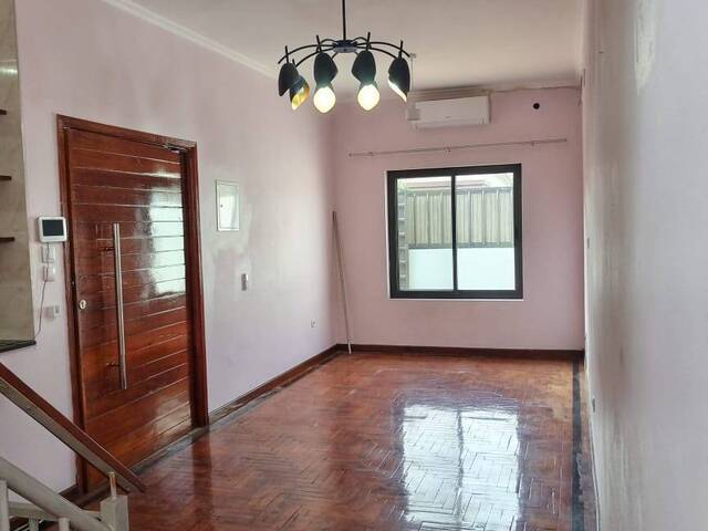 #2837 - Moradia para Arrendamento em Matola - Maputo - 2