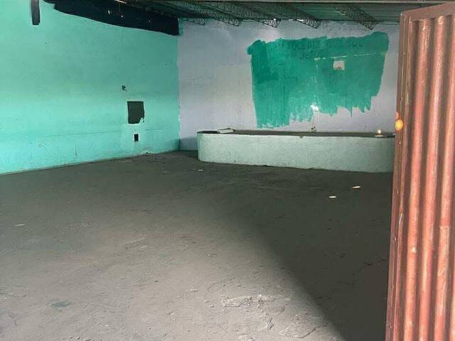 Sala para Venda em Maputo - 2